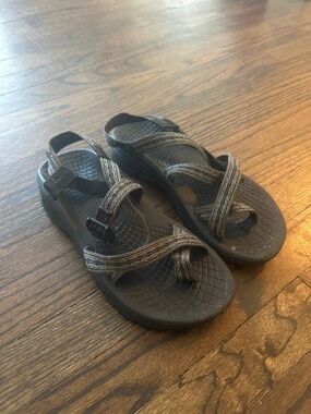 Chaco Z/2 men’s 9